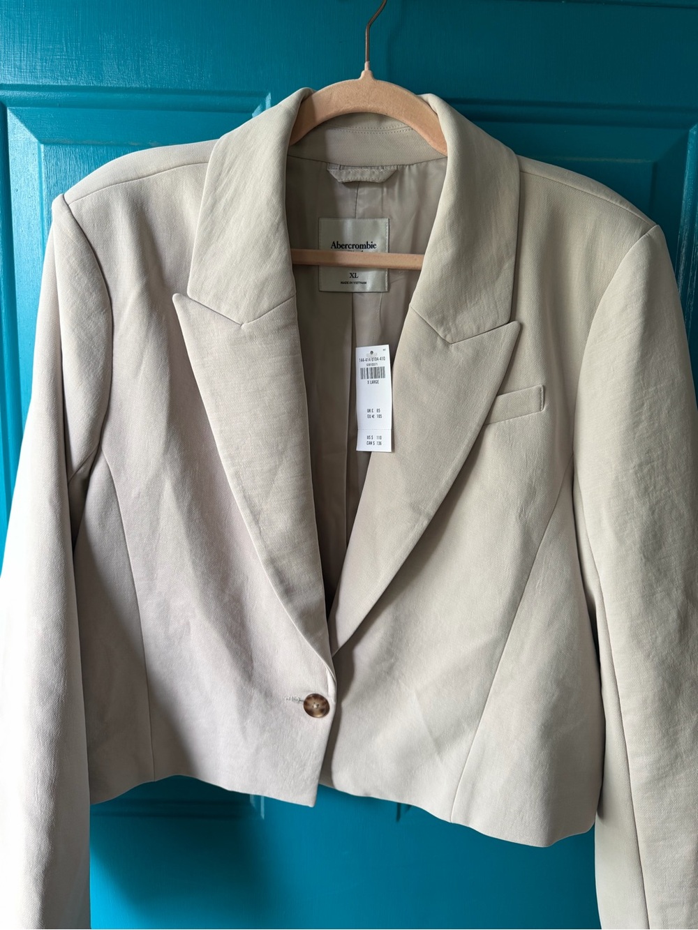 Abercrombie & Fitch Cream Cropped Tailored Blazer